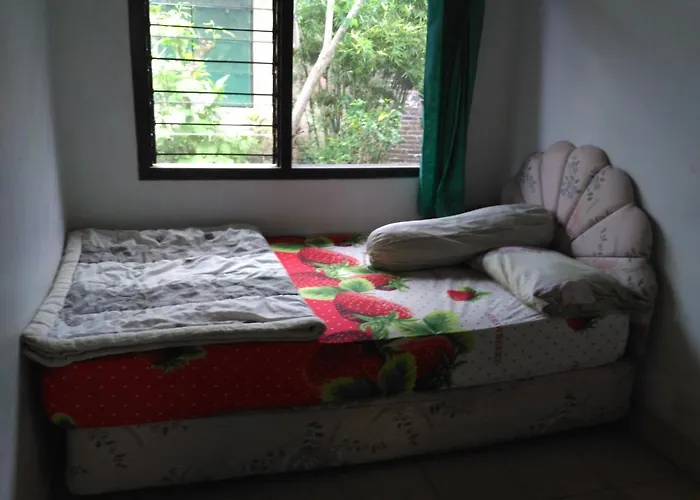 イン Dhangin Taman Karangasem