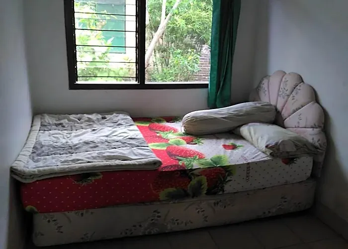 Dhangin Taman Karangasem
